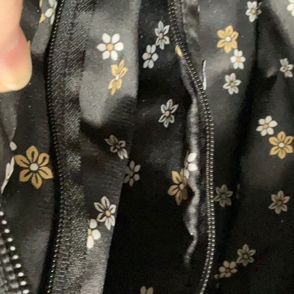 VERA BRADLEY Quilted Chain Link Satchel Handbag - Picture 5 of 6